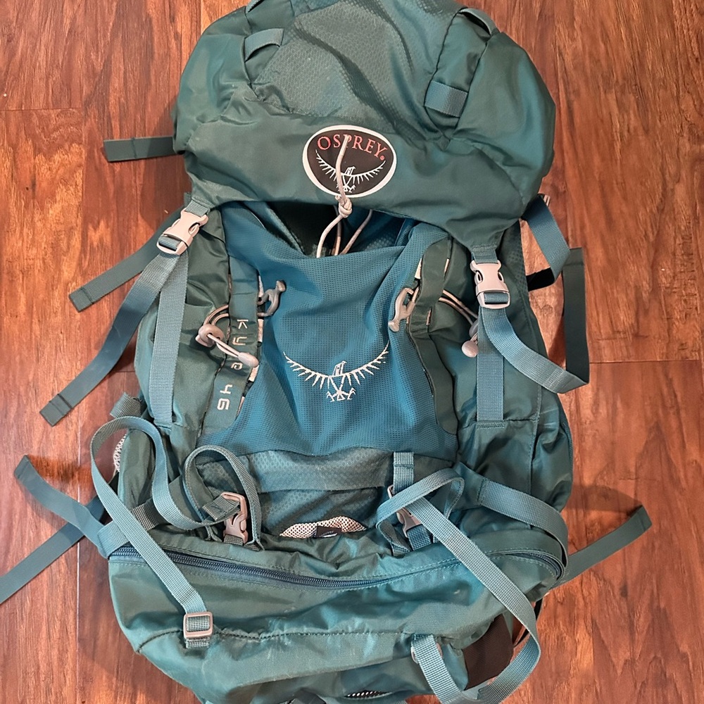 SOLD Osprey Kyte Teal Outdoor Backpack